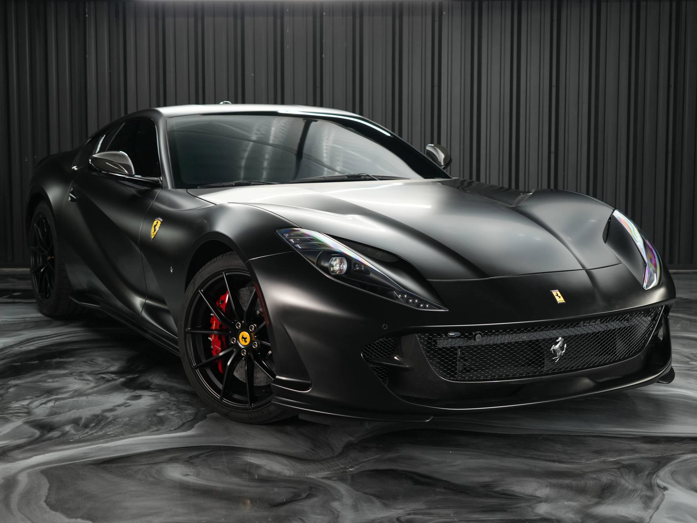 Used 2019 Ferrari 812 Superfast RWD image 9
