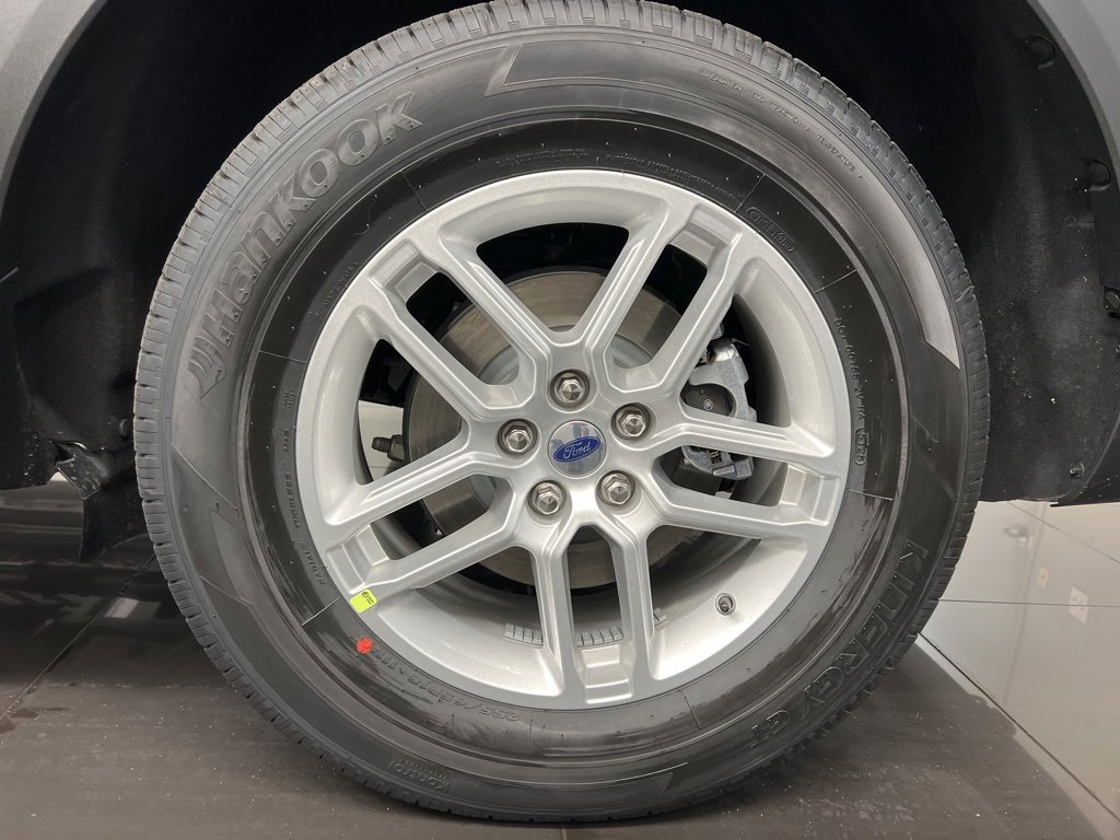 New 2026 Ford Explorer Active image 7