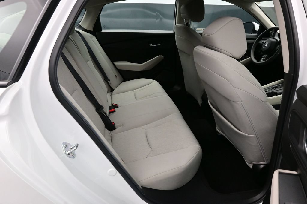 Used 2024 Honda Accord LX image 28
