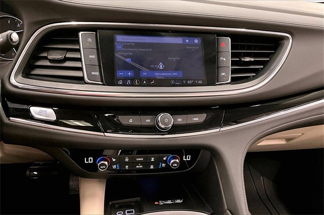 Used 2022 Buick Enclave Avenir image 27