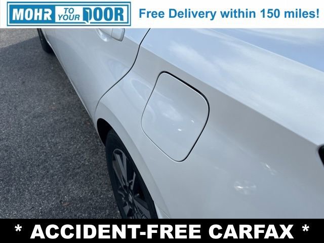 Used 2021 Nissan Versa SV image 10