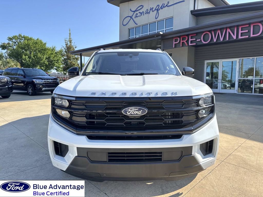 Used 2025 Ford Expedition Max Active image 4