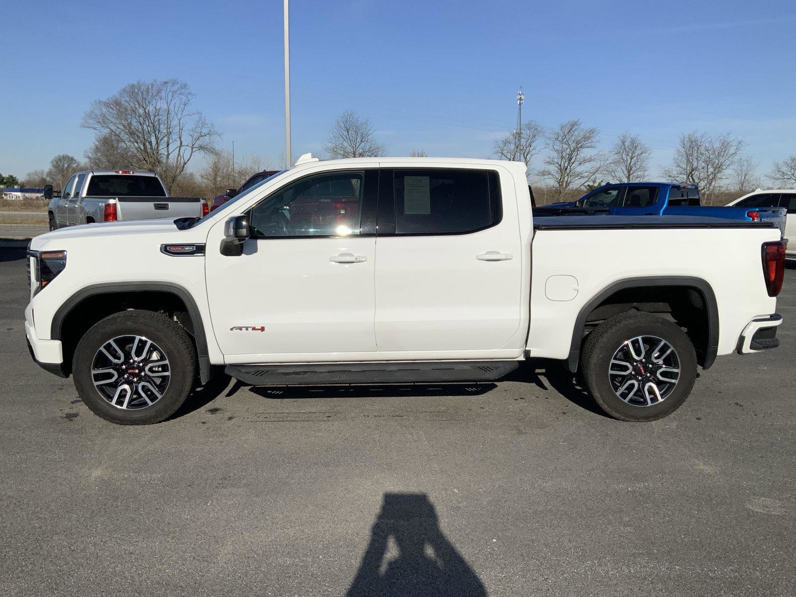 Used 2026 GMC Sierra 1500 AT4 w/ AT4 Premium Package AWD/4WD image 11