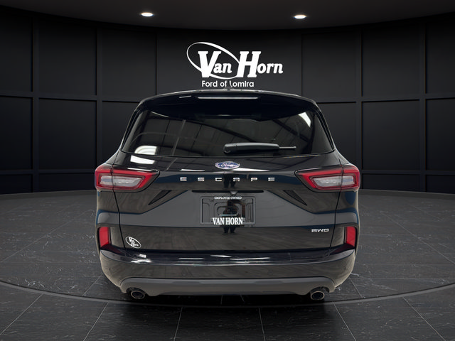 Used 2024 Ford Escape ST-Line w/ Tech Pack #1 AWD/4WD image 6