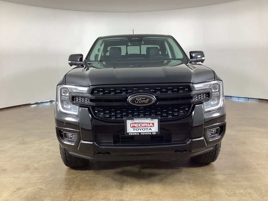 Used 2025 Ford Ranger Lariat w/ Black Appearance Package AWD/4WD image 3