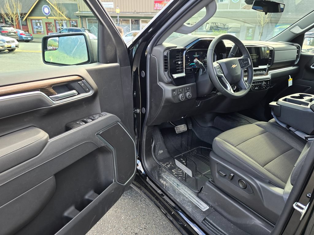 New 2026 Chevrolet Silverado 1500 LT w/ Protection Package AWD/4WD image 20