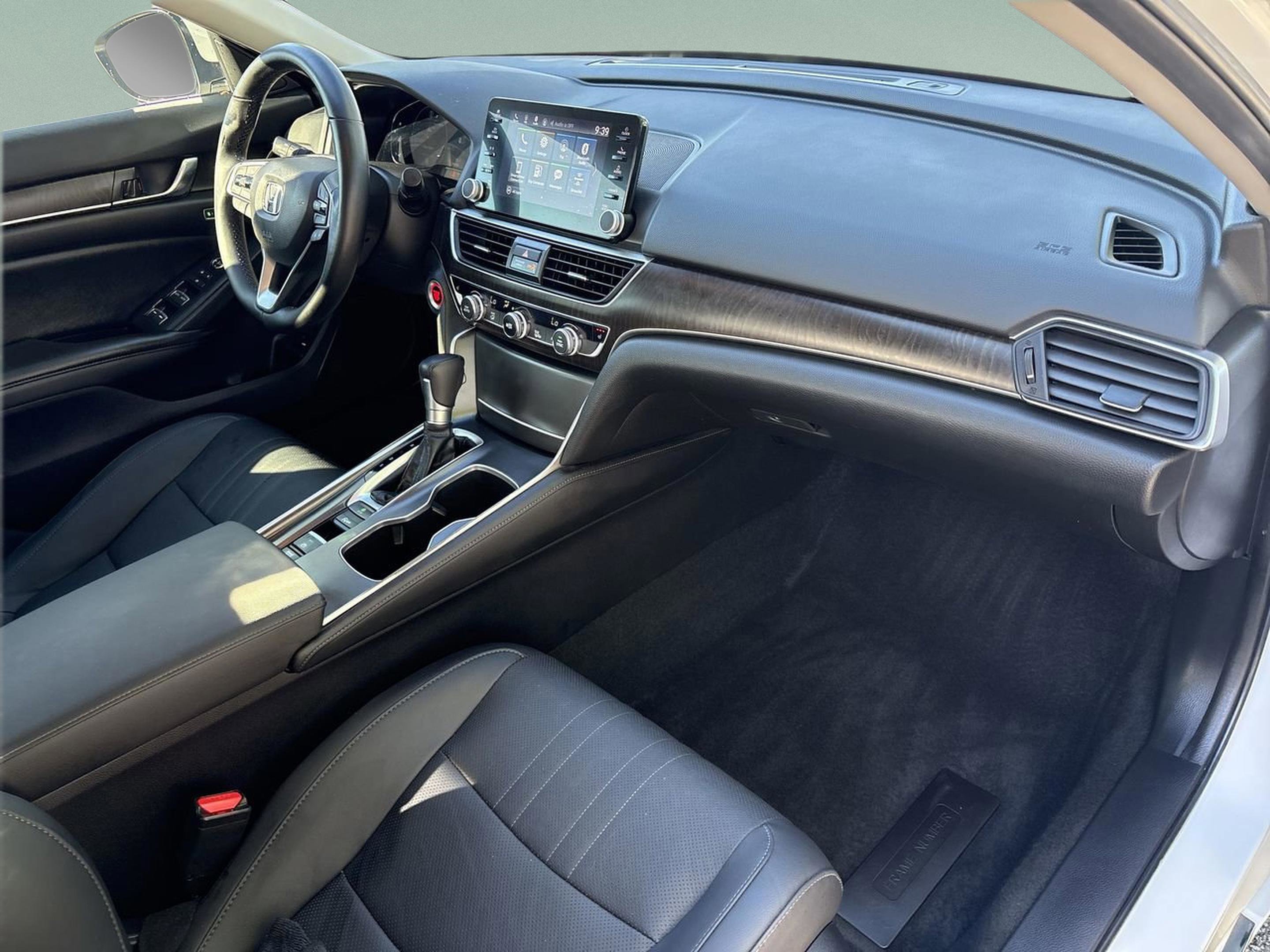 Used 2021 Honda Accord EX-L image 18