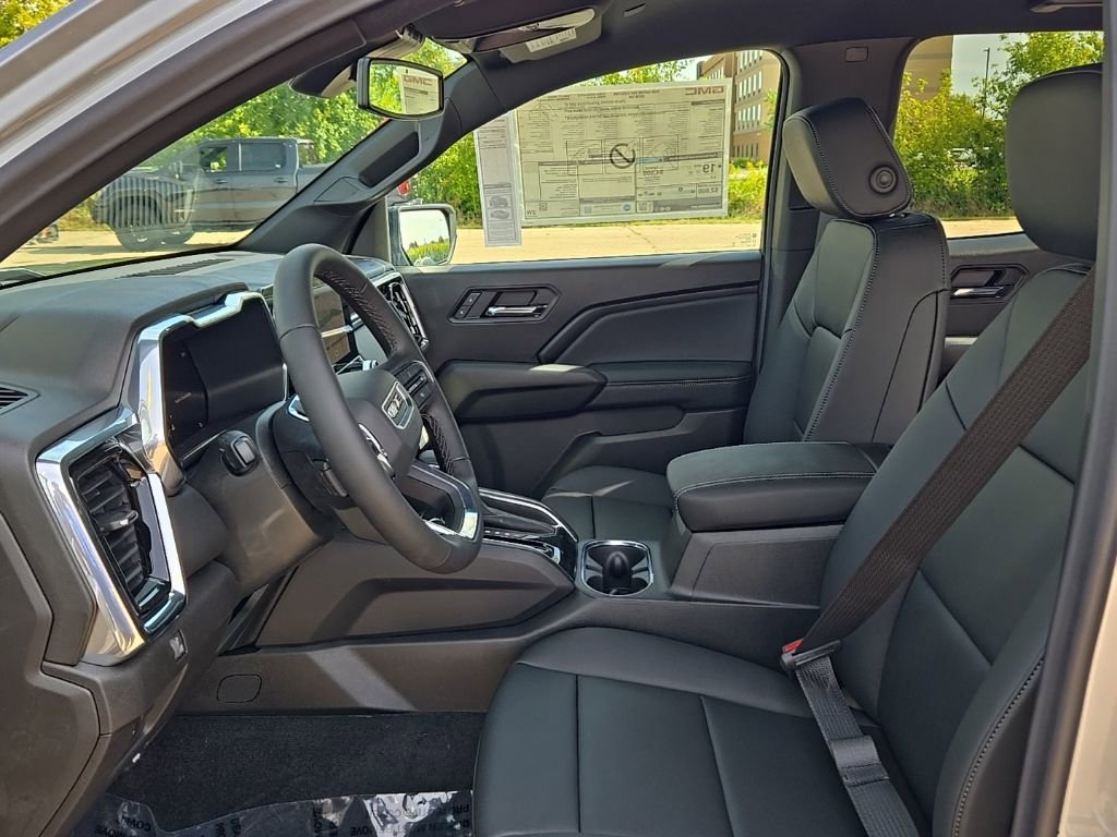 New 2026 GMC Canyon Elevation w/ Convenience Package image 32