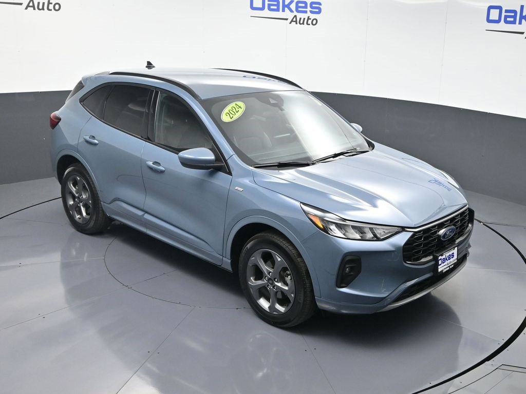 Used 2024 Ford Escape ST-Line Select w/ Class II Trailer Tow Package image 47