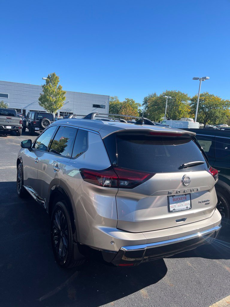 New 2026 Nissan Rogue Platinum AWD/4WD image 4
