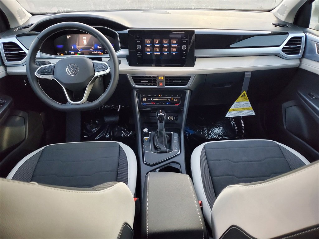 New 2026 Volkswagen Taos S image 6