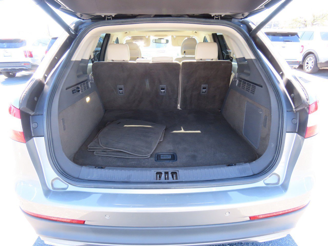 Used 2016 Lincoln MKX Reserve w/ Climate Package image 14