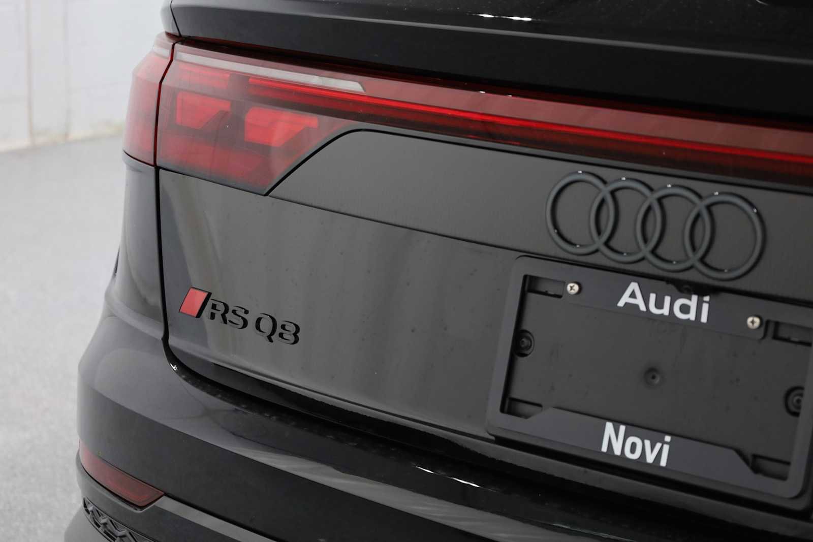 New 2026 Audi RS Q8 performance image 8
