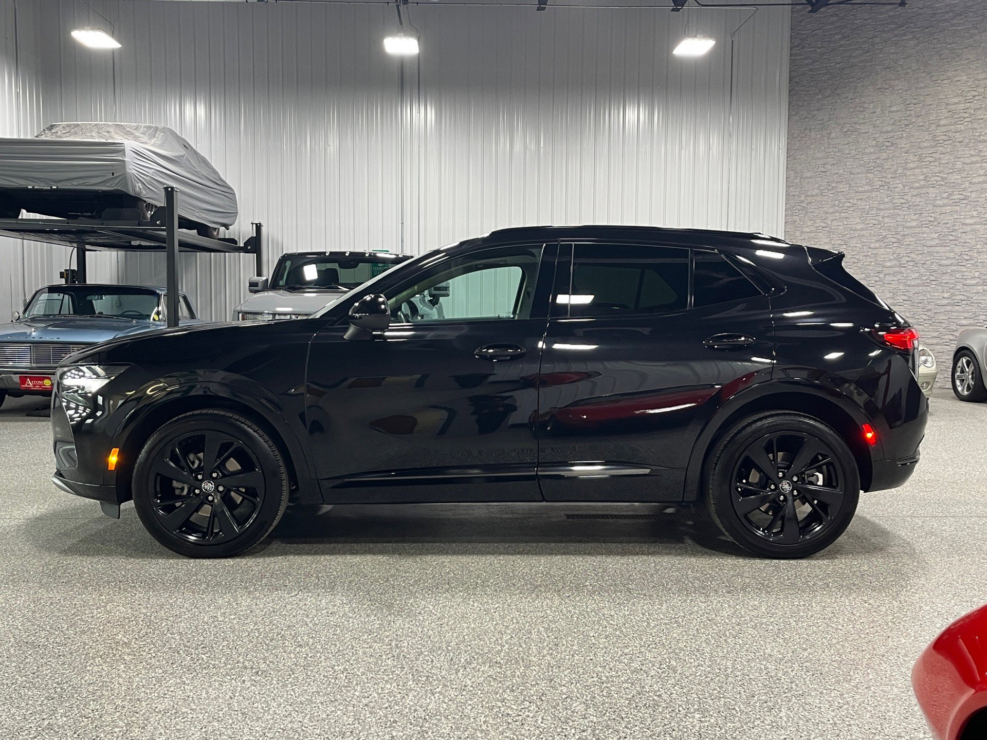 Certified 2023 Buick Envision Essence w/ Technology Package I image 2