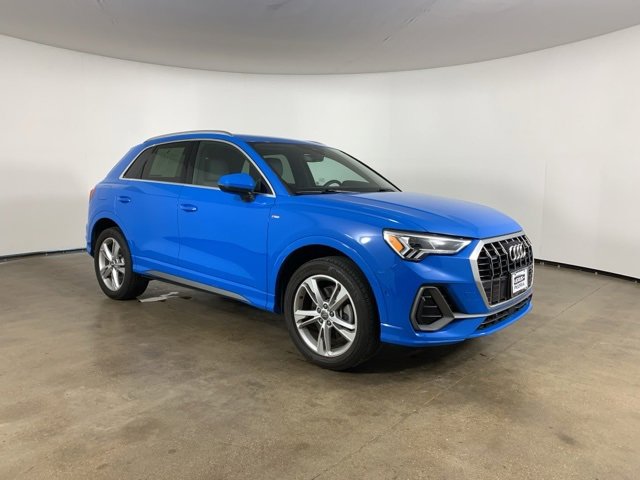 Used 2020 Audi Q3 2.0T Prestige w/ Prestige Package image 5