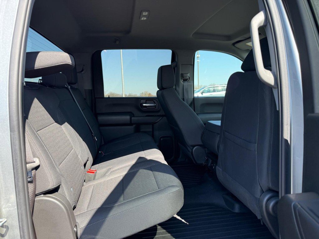 Certified 2024 Chevrolet Silverado 2500 Custom w/ Custom Convenience Package AWD/4WD image 11