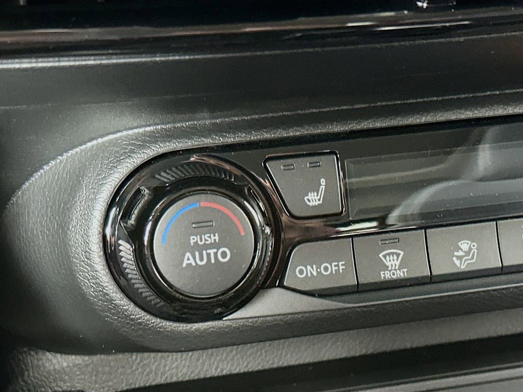 New 2026 Nissan Kicks SV w/ SV Premium Package image 27