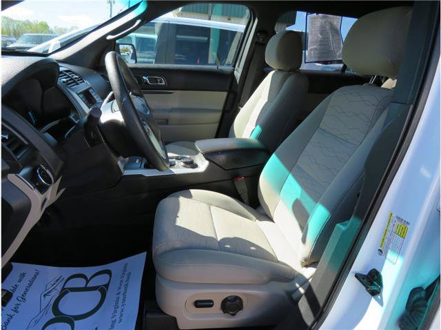 Used 2015 Ford Explorer 4WD image 3