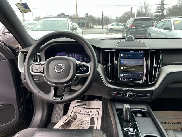 Used 2022 Volvo XC60 T8 R-Design w/ Advanced Package image 16