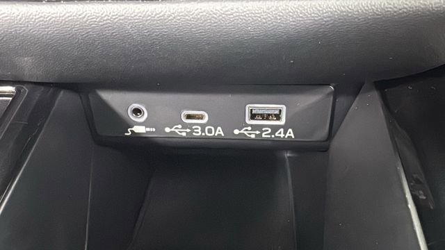 Certified 2025 Subaru Outback Premium image 32