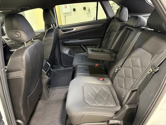 Certified 2024 Volkswagen Atlas Cross Sport SE image 25
