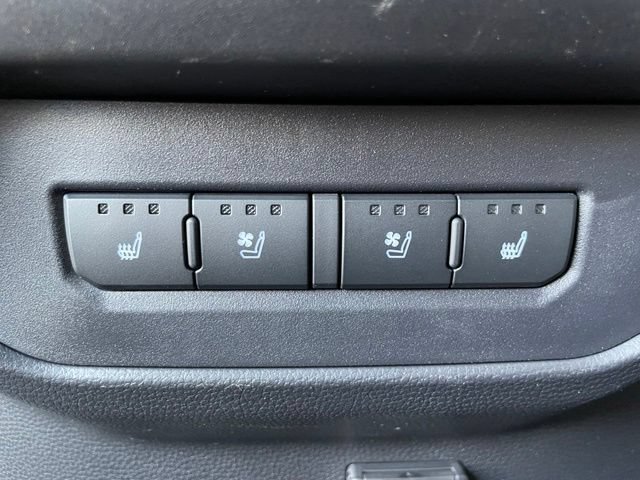 Used 2025 Toyota Tundra 1794 Edition AWD/4WD image 30