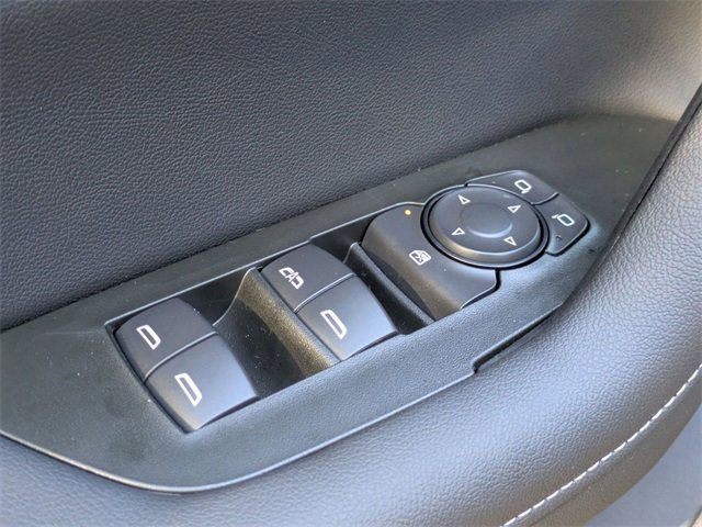 New 2025 Chevrolet Blazer LT image 9