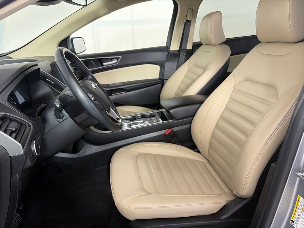 Used 2024 Ford Edge SEL image 11