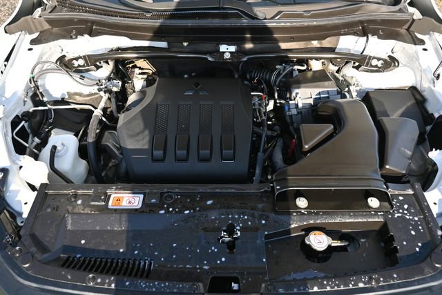 Used 2024 Mitsubishi Eclipse Cross AWD image 15