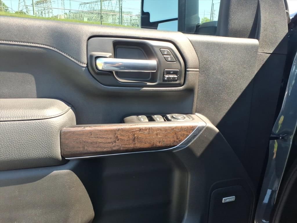 Used 2020 GMC Sierra 2500 Denali w/ Denali Ultimate Package AWD/4WD image 19