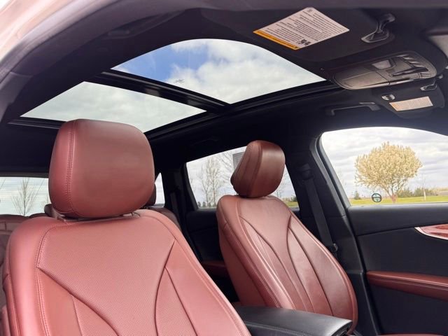 Used 2020 Lincoln Nautilus Reserve w/ Equipment Group 201A AWD/4WD image 28