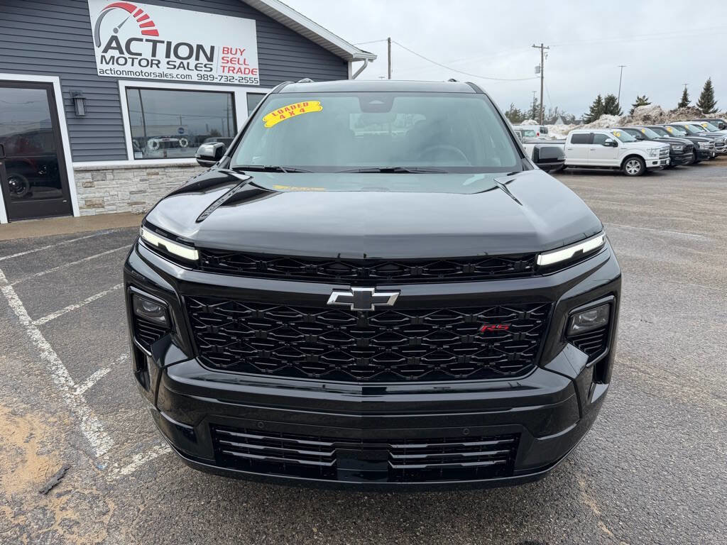 Used 2026 Chevrolet Traverse RS image 8