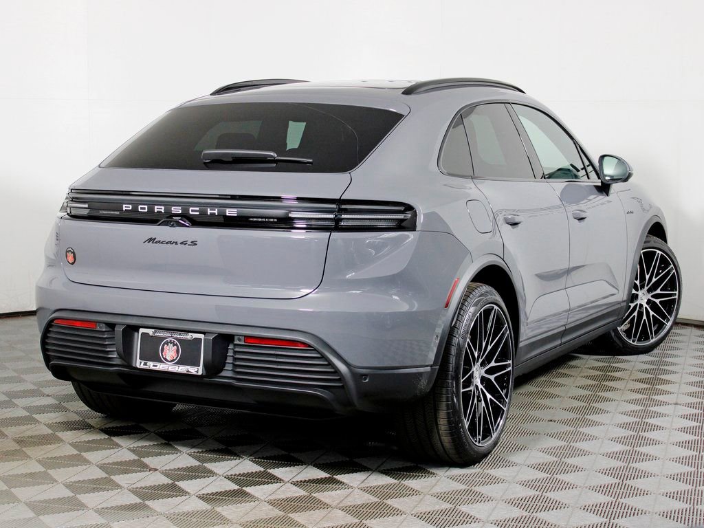 Certified 2025 Porsche Macan 4S Electric image 7