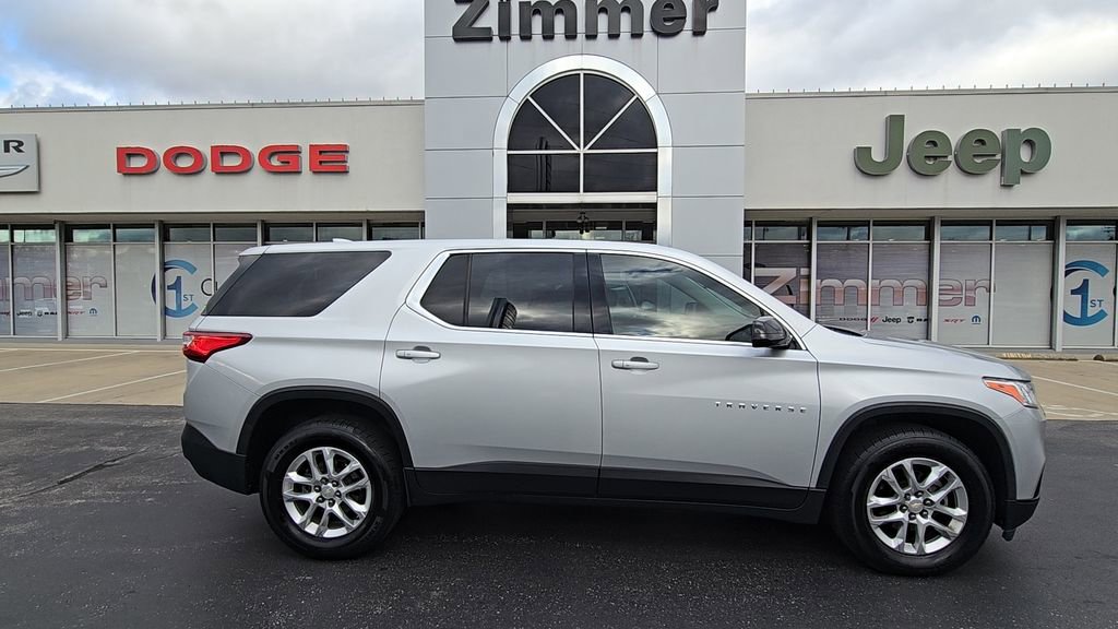 Used 2019 Chevrolet Traverse LS image 9