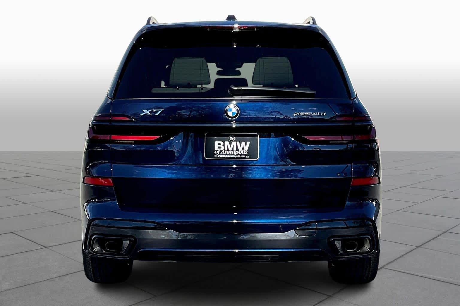 Used 2026 BMW X7 xDrive40i w/ M Sport Package image 4