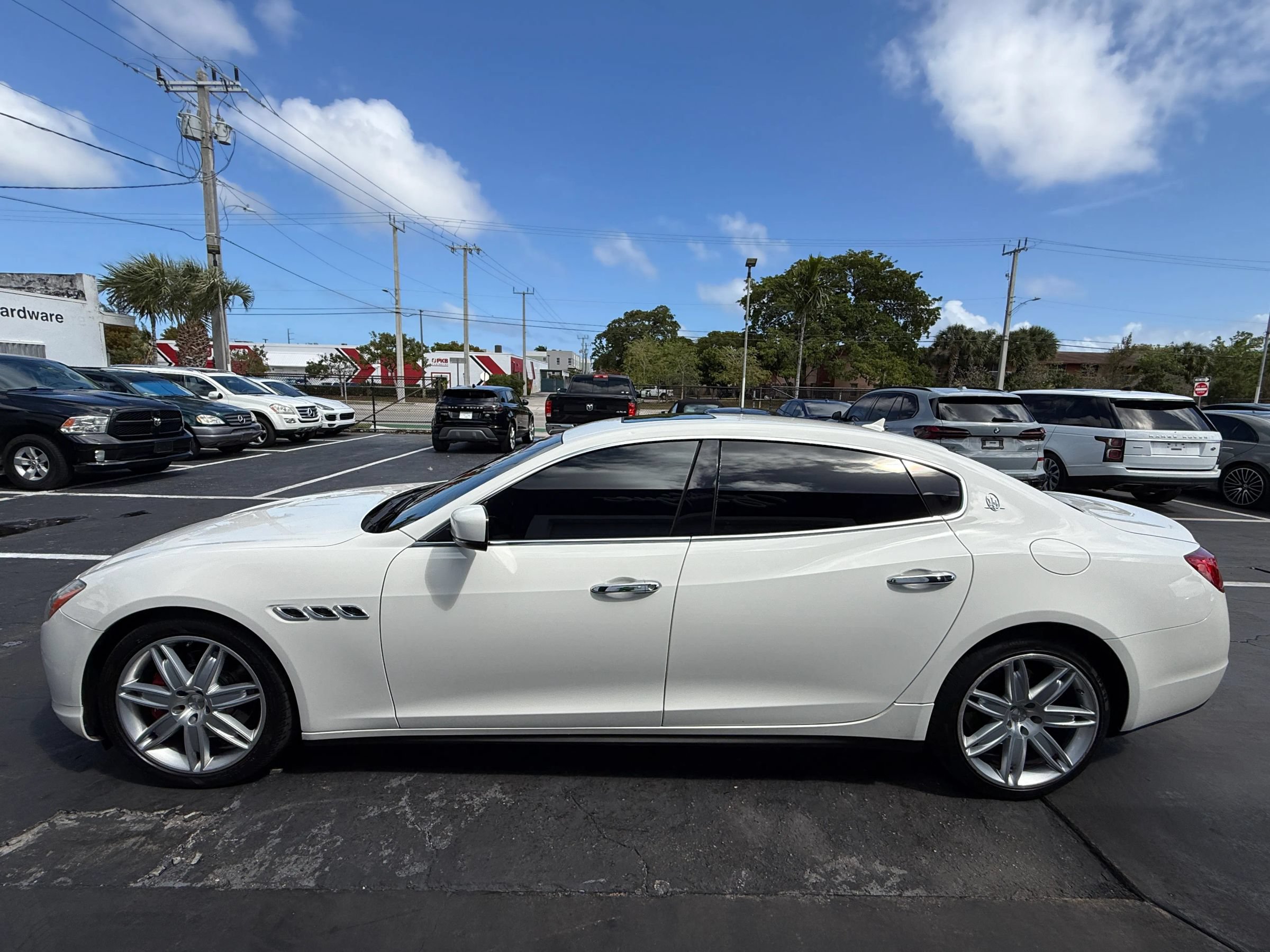 Used 2015 Maserati Quattroporte S Q4 AWD/4WD image 8