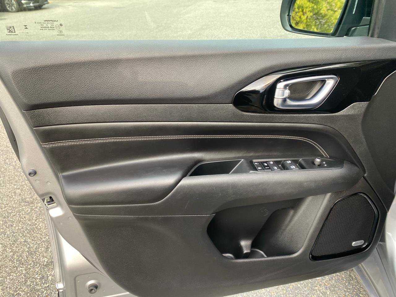 Used 2022 Jeep Compass High Altitude image 28