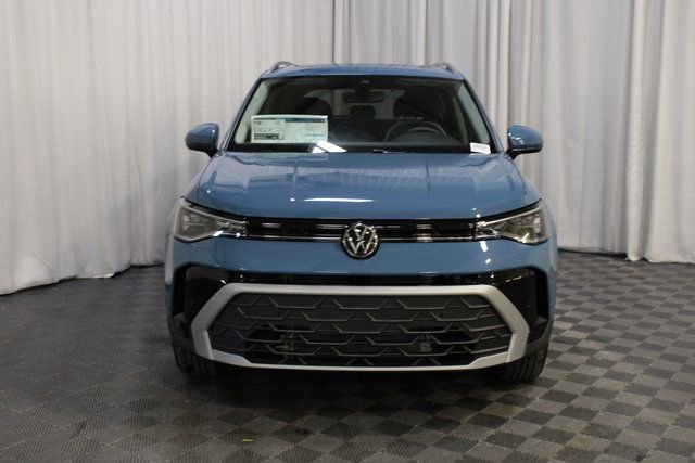New 2026 Volkswagen Taos SE AWD/4WD image 30