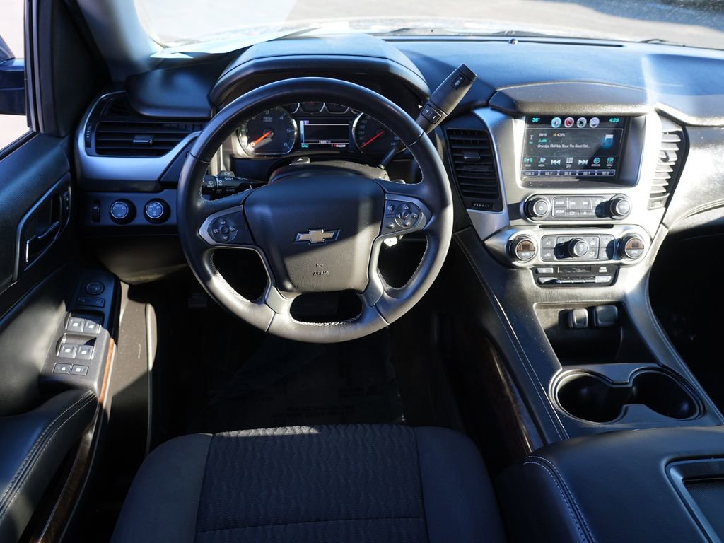 Used 2016 Chevrolet Suburban LS image 20