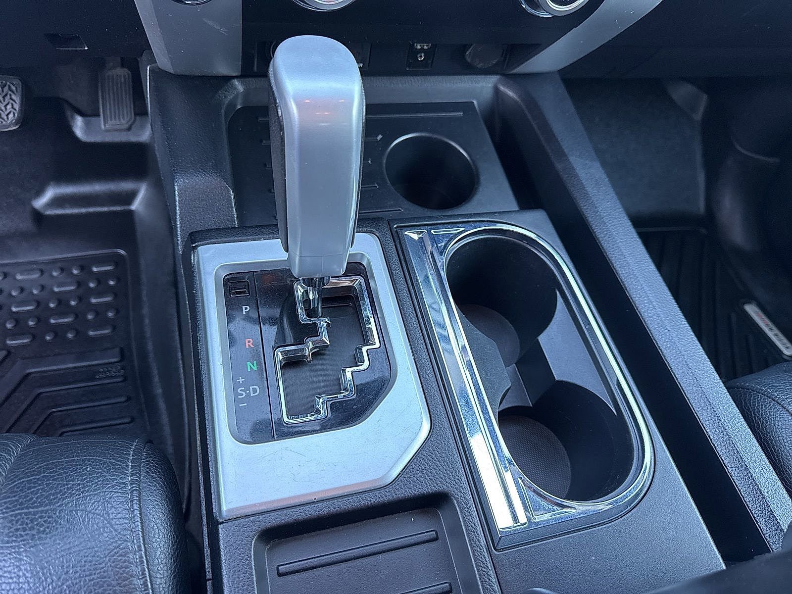 Used 2019 Toyota Tundra Limited image 21