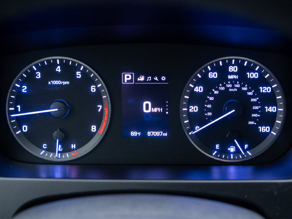 Used 2015 Hyundai Sonata Sport w/ Option Group 03 FWD image 22