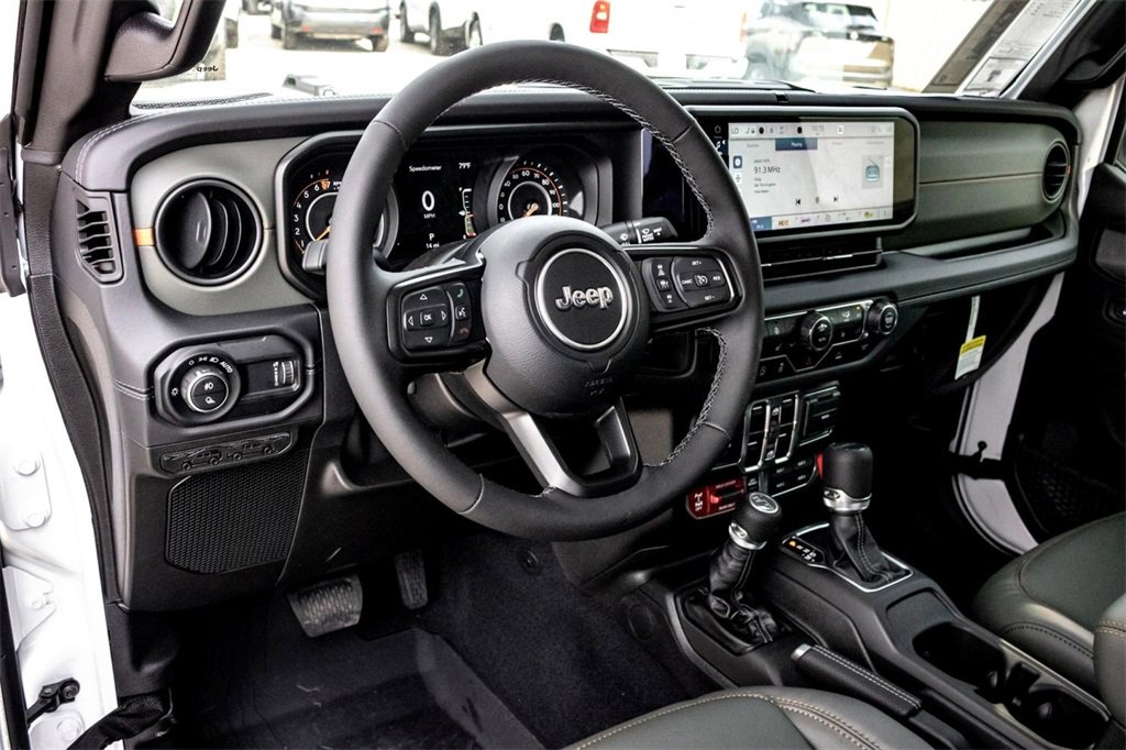 New 2025 Jeep Gladiator Mojave w/ Dual Top Group image 11