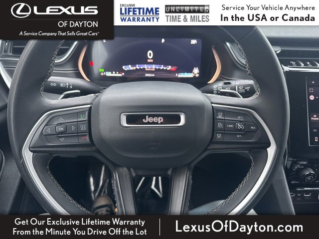 Used 2023 Jeep Grand Cherokee L Laredo image 15