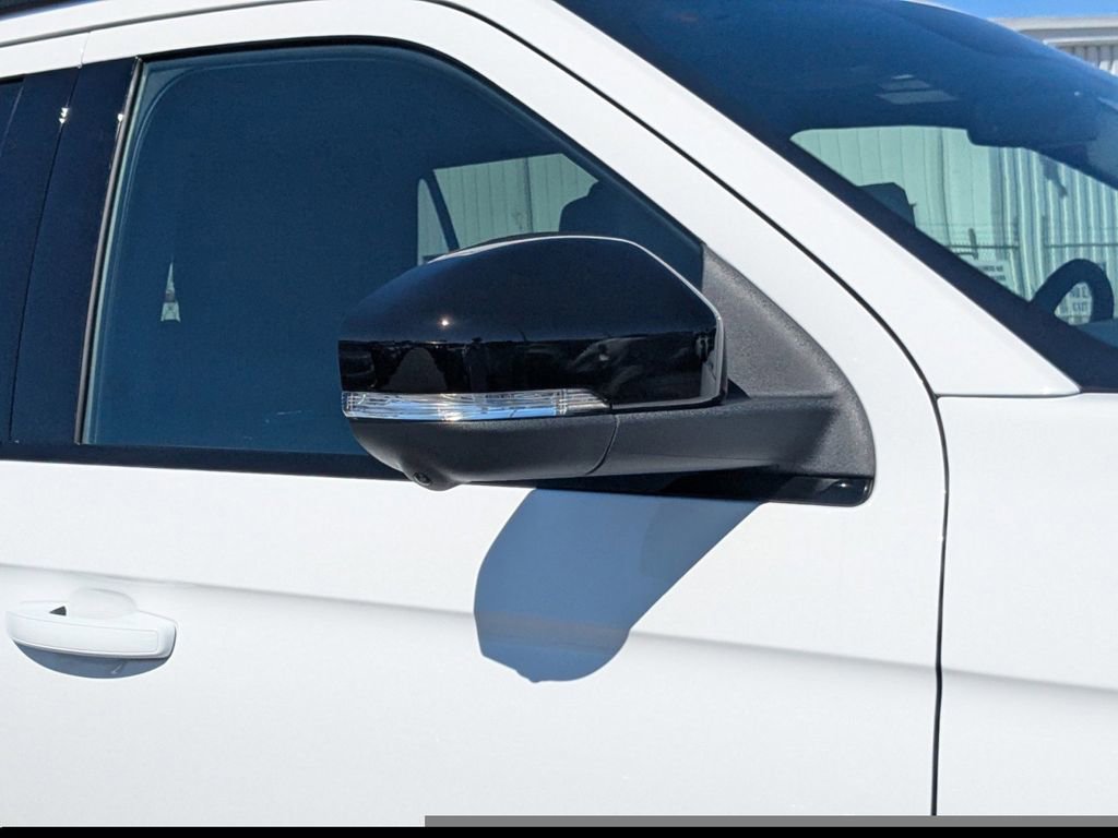 New 2026 Ford Expedition Platinum w/ Stealth Appearance Package image 12