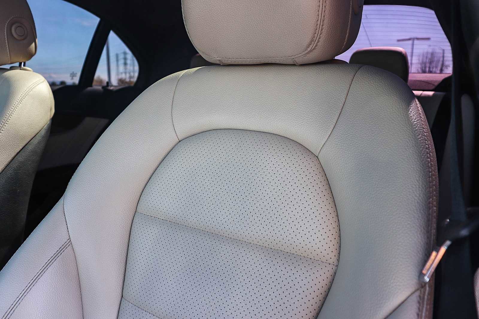 Used 2020 Mercedes-Benz C 300 Sedan image 23