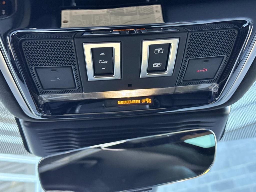 New 2026 Land Rover Range Rover Velar S image 22