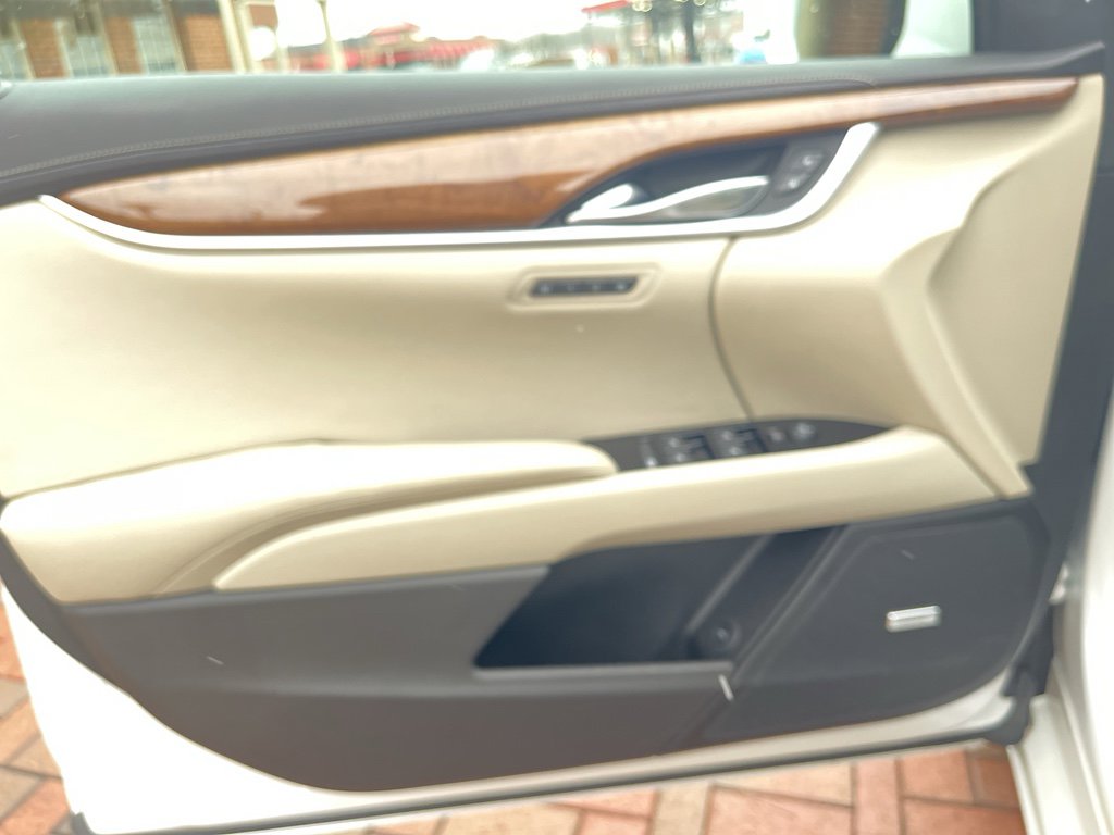 Used 2018 Cadillac XTS Luxury w/ Driver Awareness Package image 17