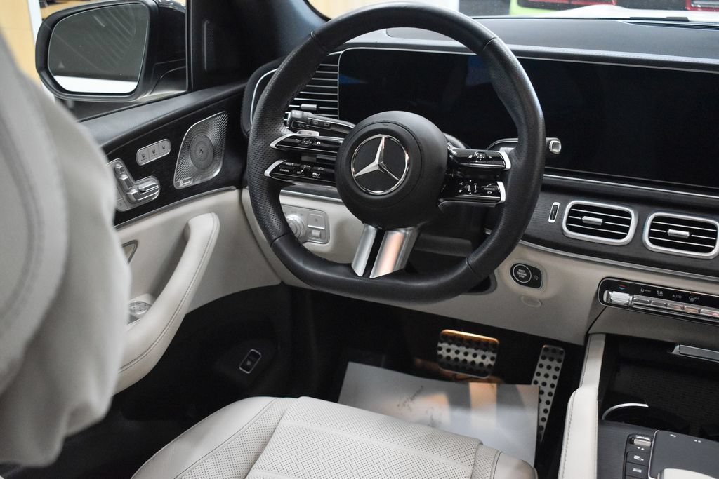 Certified 2025 Mercedes-Benz GLS 580 4MATIC image 23