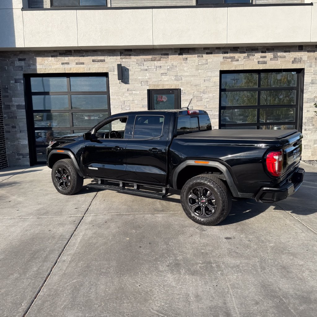 Used 2024 GMC Canyon Elevation w/ Convenience Package AWD/4WD image 5