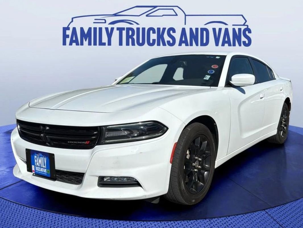 Used 2016 Dodge Charger SXT
